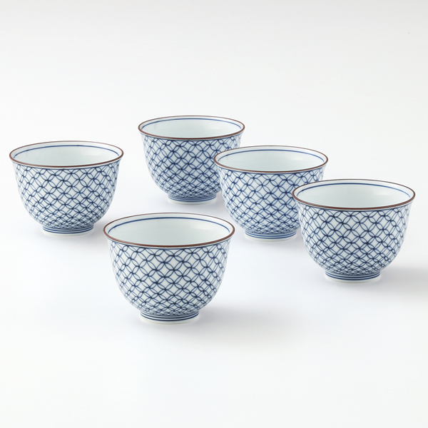 [たち吉] 染付七宝文 お茶呑茶碗