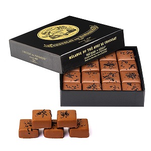 �s�}���A�[�W�� �t���[���t �V���R�� �f �}���_���� �g���̃`���R���[�g �p�� - �M���U